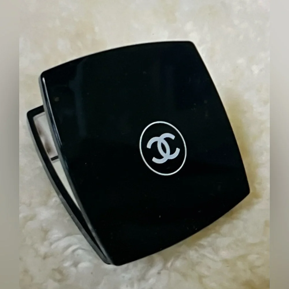 CHANEL MIROIR DOUBLE SIDED Black Slimline Mirror Compact Duo/Velvet Pouc… - Picture 5 of 9